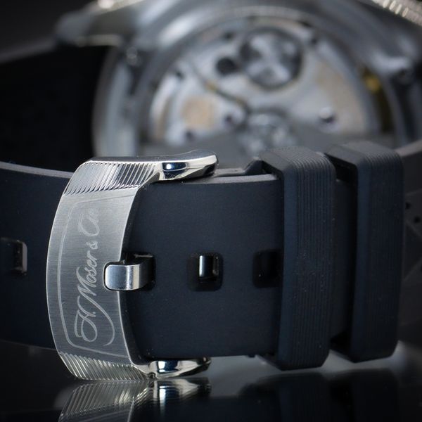 H. Moser and Cie Pioneer 3200-1207